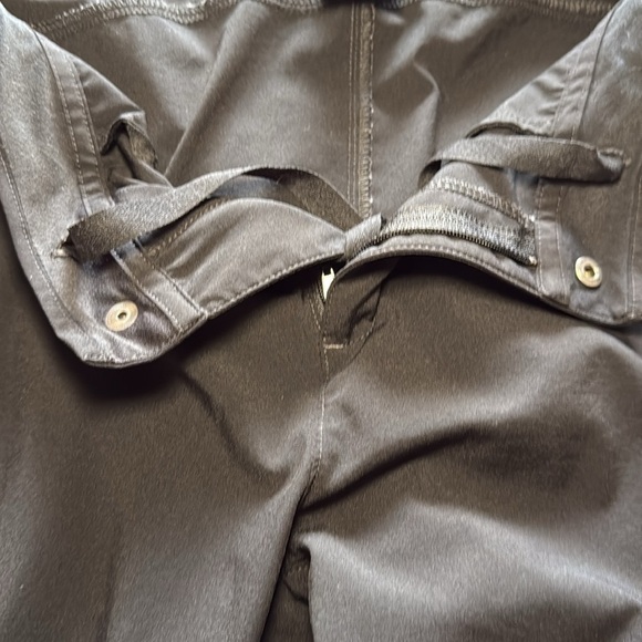 REI Black  roll up hiking pants size 14 - Picture 7 of 9